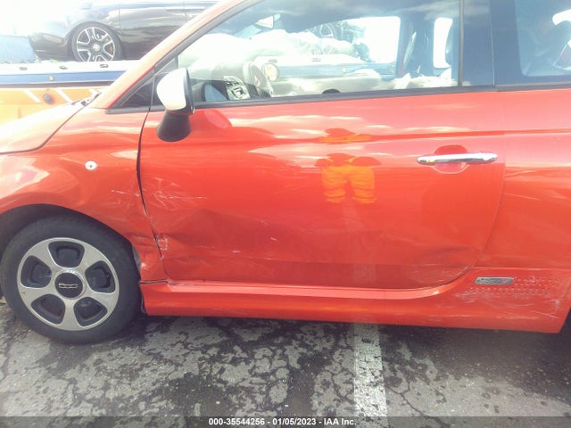 2014 Fiat 500e, VIN: 3C3CFFGE6ET266802