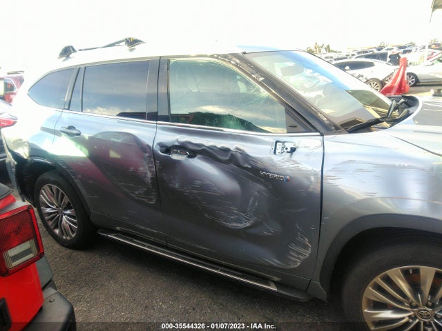 Toyota Highlander Hybrid Platinum 2020 5TDFARAH0LS004079 Image 8