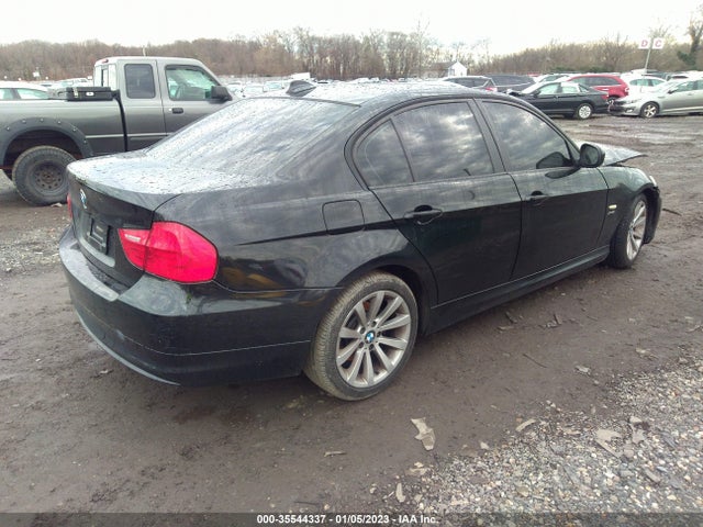 2011 BMW 3 SERIES 328I XDRIVE VIN: WBAPK5G56BNN27972