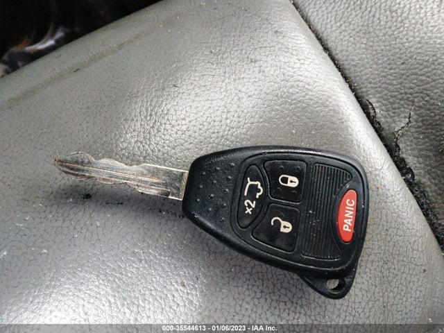 2007 CHRYSLER 300 TOURING VIN: 2C3KA53G77H883018