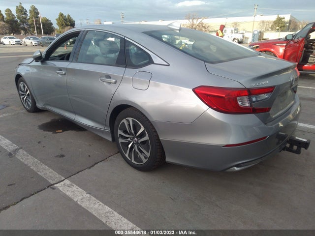 2018 Honda Accord, VIN: 1HGCV3F19JA002472