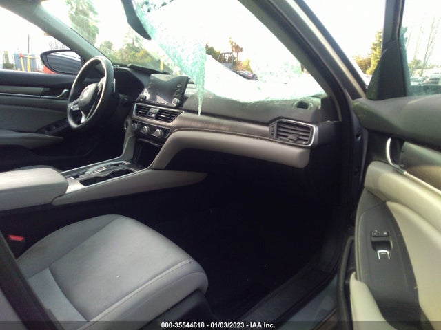 2018 Honda Accord, VIN: 1HGCV3F19JA002472