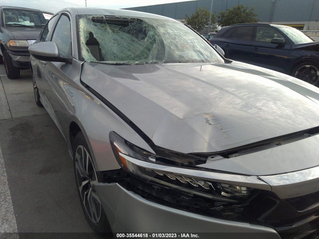 2018 Honda Accord, VIN: 1HGCV3F19JA002472