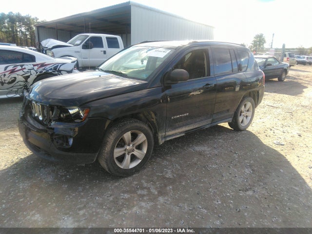 Jeep Compass Latitude 2014 1C4NJDEB0ED817716 Image 2