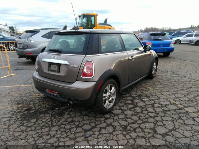 WMWSU3C54DT687717 Mini COOPER HARDTOP