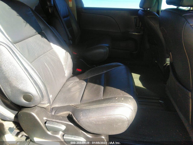 2017 Toyota Sienna, VIN: 5TDXZ3DC5HS882155