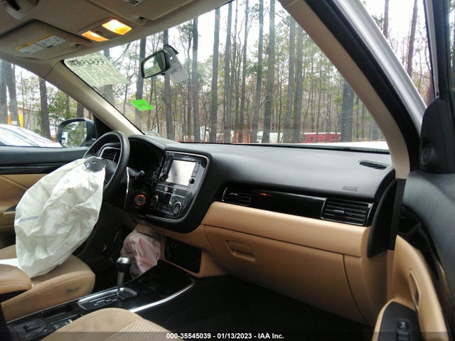 JA4AD2A3XKZ053570 Mitsubishi Outlander Es