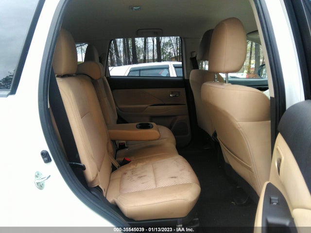 JA4AD2A3XKZ053570 Mitsubishi Outlander Es