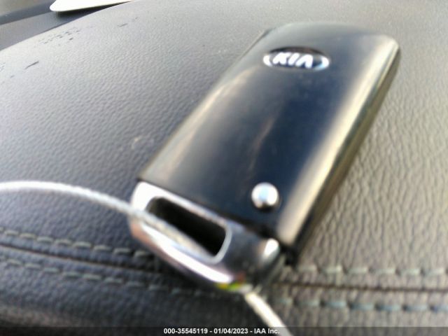 KNALN4D77G5209694 KIA Cadenza Premium