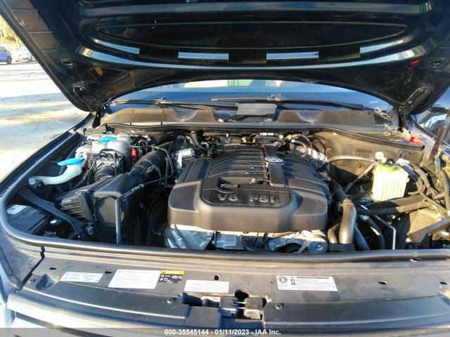 2015 Volkswagen Touareg, VIN: WVGEF9BP0FD001780