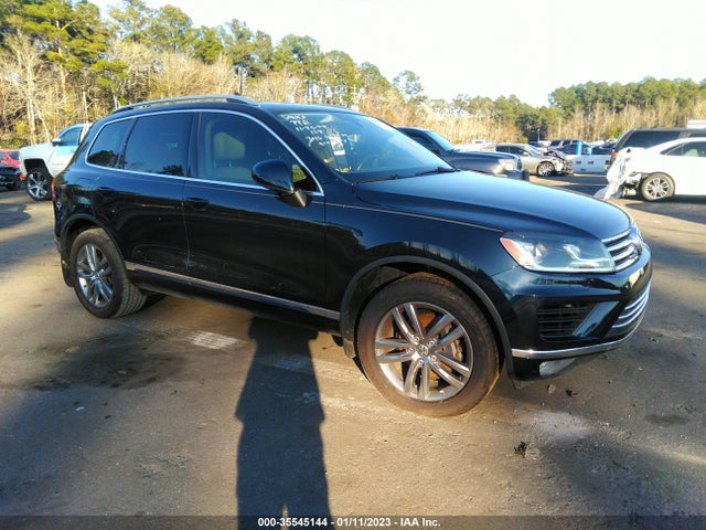 2015 Volkswagen Touareg, VIN: WVGEF9BP0FD001780