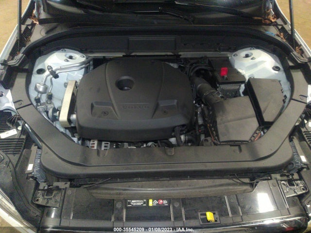 2020 Volvo XC60, VIN: YV4102RL6L1518218