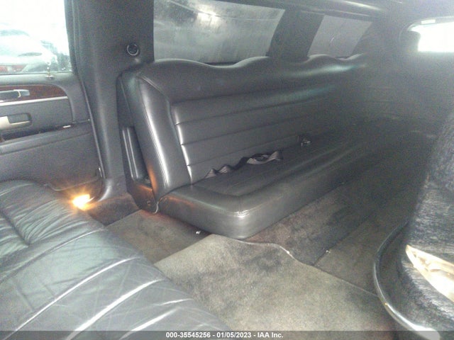 Lincoln Town Car Limousine Pkg 2008 2L1FM88W38X650926 Image 9