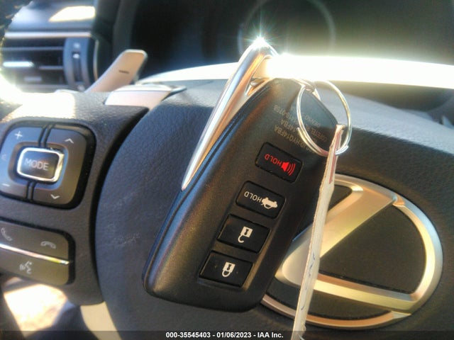2019 Lexus IS, VIN: JTHBA1D24K5089860