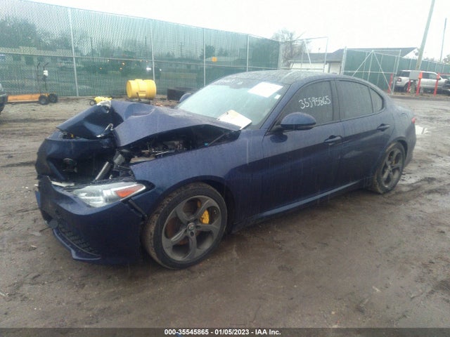2017 Alfa Romeo Giulia, VIN: ZARFAEBN9H7542140