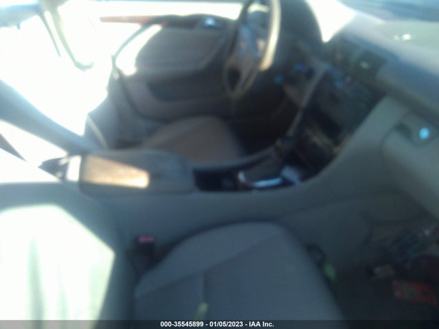 2001 MERCEDES-BENZ C CLASS VIN: WDBRF61J61F041987