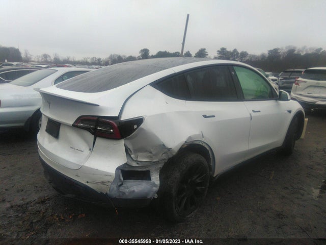 Tesla Model Y Long Range 2021 5YJYGDEE8MF244870 Image 5
