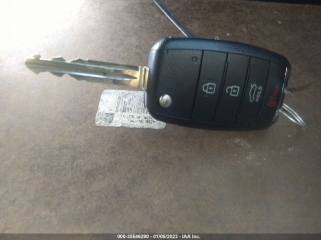 KNAFX4A86E5051835 KIA FORTE EX