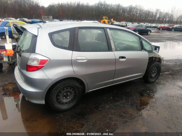 2010 HONDA FIT SPORT VIN: JHMGE8G49AC017465