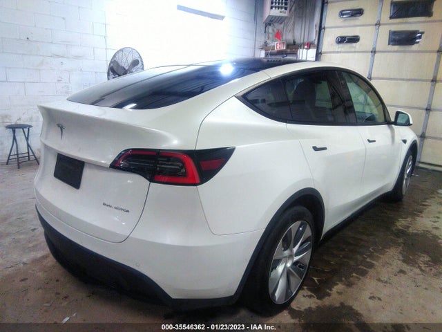 Tesla Model Y Long Range 2021 5YJYGDEE4MF067993 Image 5
