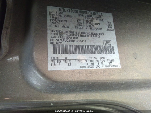 Lincoln Navigator 2001 5LMFU28R81LJ13717 Image 10