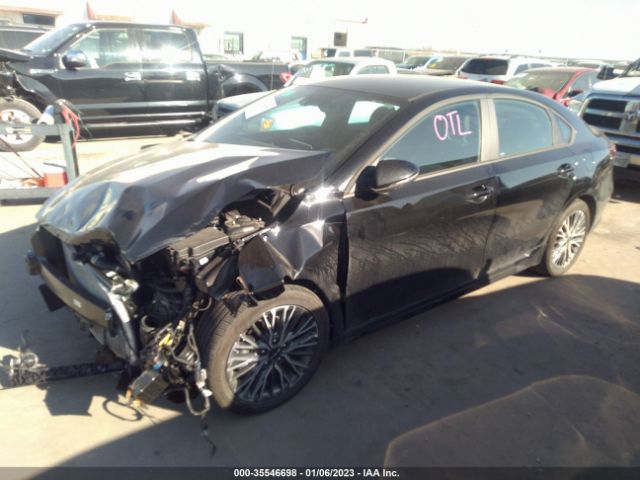 3KPF54AD2PE517225 KIA Forte Gt-line