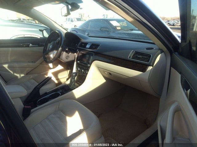 1VWCV7A33FC008422 Volkswagen Passat 2.0l Tdi Sel Premium