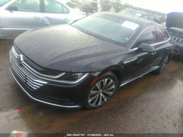 Volkswagen ARTEON SE 2019 WVWBR7AN7KE000956 Image 2