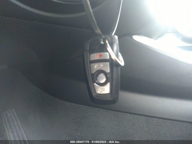 35547178 :رقم المزاد ، 5UXWX9C50D0D02638 vin ، 2013 Bmw X3 Xdrive28i مزاد بيع