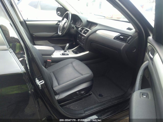 35547178 :رقم المزاد ، 5UXWX9C50D0D02638 vin ، 2013 Bmw X3 Xdrive28i مزاد بيع