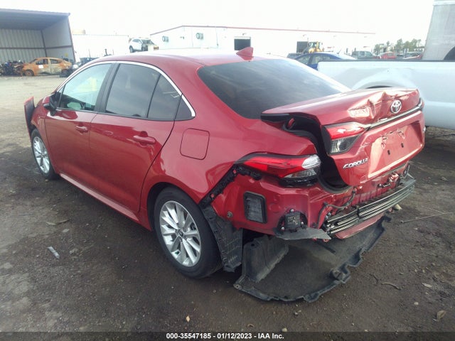 2021 TOYOTA COROLLA XLE VIN: 5YFFPMAE1MP188742
