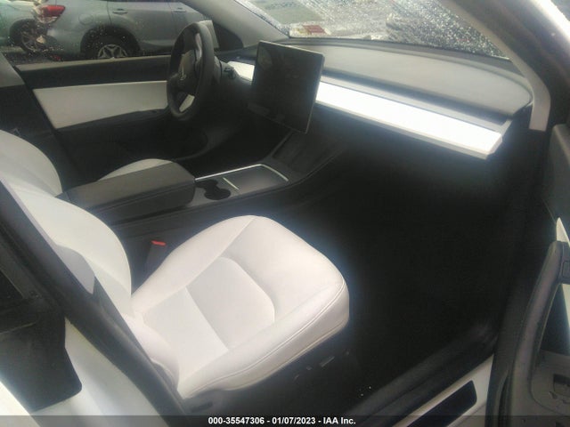 Tesla Model Y Long Range 2021 5YJYGDEE7MF178859 Image 6