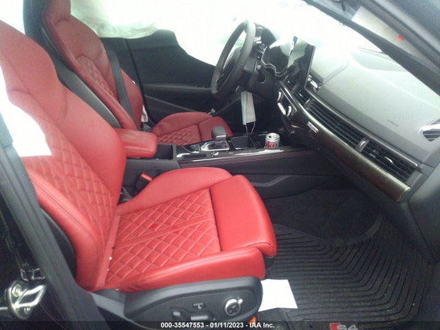 WAUC4AF44NA019652 Audi S4 Prestige