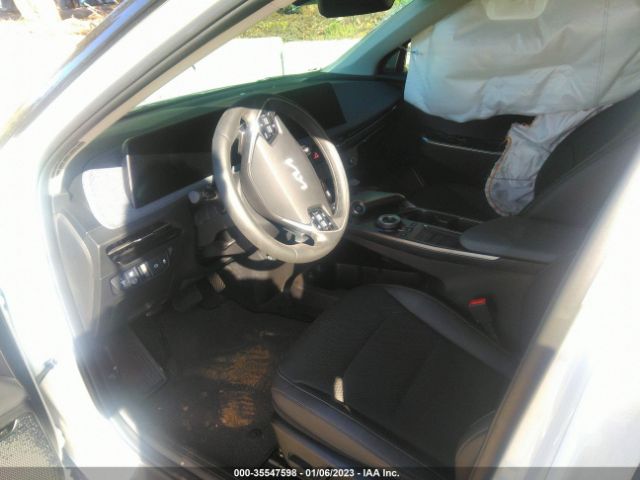 KNDC3DLC3N5034168 KIA Ev6 Wind