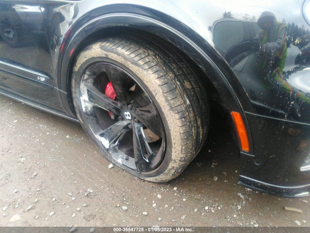 2021 Bentley Bentayga, VIN: SJAAM2ZV1MC038412