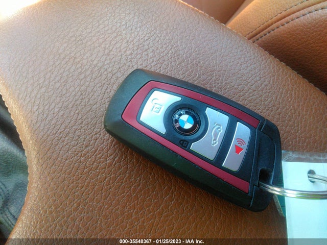 2017 BMW 3 Series, VIN: WBA8B9G31HNU52052