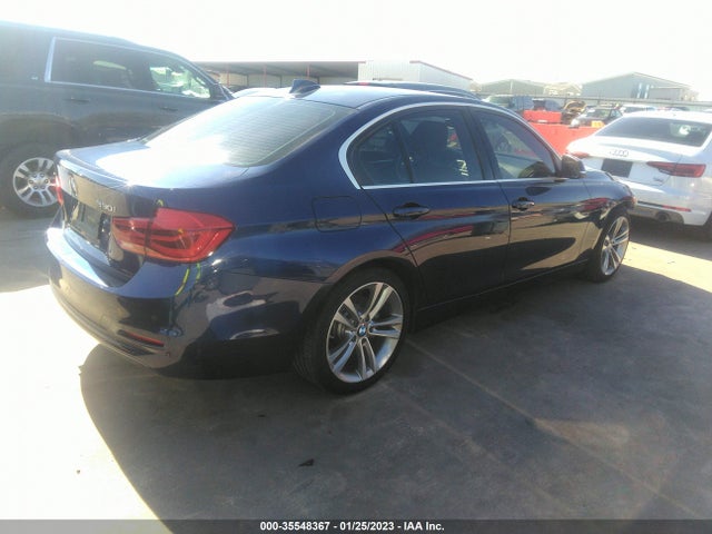 2017 BMW 3 Series, VIN: WBA8B9G31HNU52052