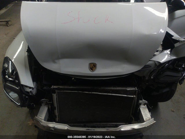 2017 Porsche Panamera, VIN: WP0AA2A79HL102562