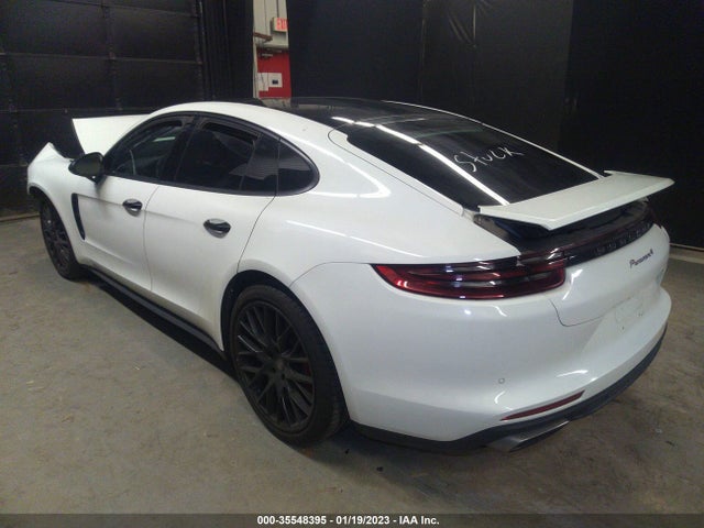 2017 Porsche Panamera, VIN: WP0AA2A79HL102562