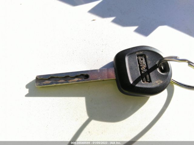 1GT12NEY5KF272103 GMC SIERRA 2500HD
