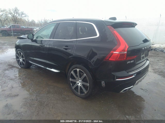 2019 Volvo XC60, VIN: LYV102RLXKB192272