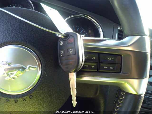 Ford Mustang V6 2014 1ZVBP8AM0E5328174 Image 3