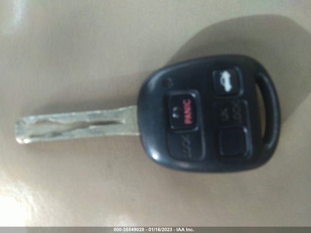 Lexus ES 300 2003 JTHBF30G530149271 Image 3