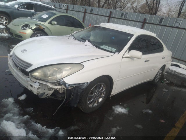 Lexus ES 300 2003 JTHBF30G530149271 Image 2