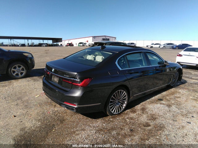 2022 BMW 7 Series, VIN: WBA7T2C06NCH32636