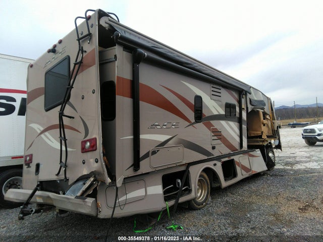 35549378 :رقم المزاد ، 1F64F5DY8D0A13021 vin ، 2013 Ford F53 مزاد بيع
