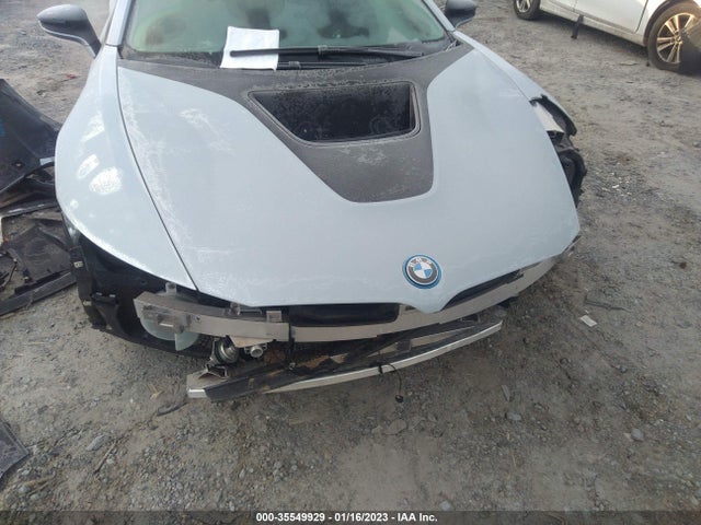 2016 BMW i8, VIN: WBY2Z2C55GV674996
