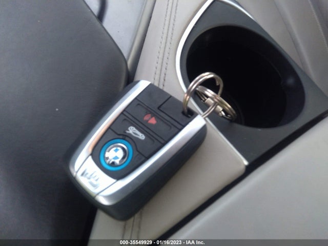 2016 BMW i8, VIN: WBY2Z2C55GV674996