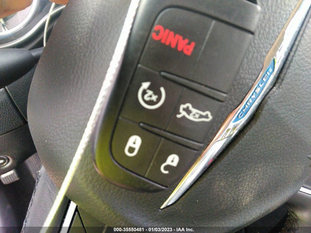 2021 Chrysler 300, VIN: 2C3CCAAG0MH667310