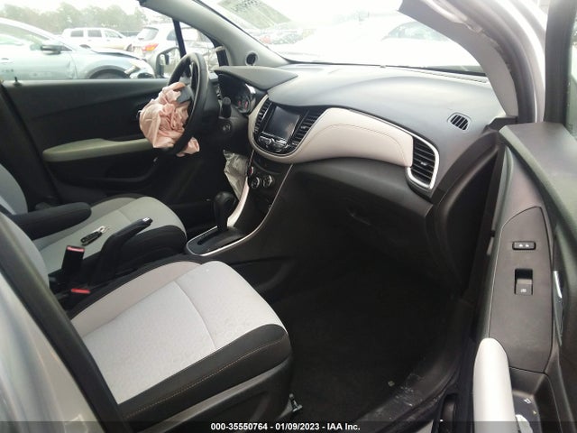Chevrolet TRAX LS 2022 KL7CJKSM3NB544393 Image 6